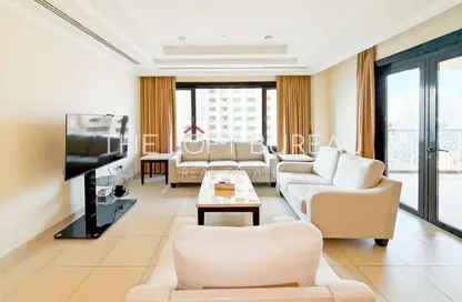 Apartment - 2 Bedrooms - 3 Bathrooms for rent in West Porto Drive - Porto Arabia - The Pearl Island - Doha