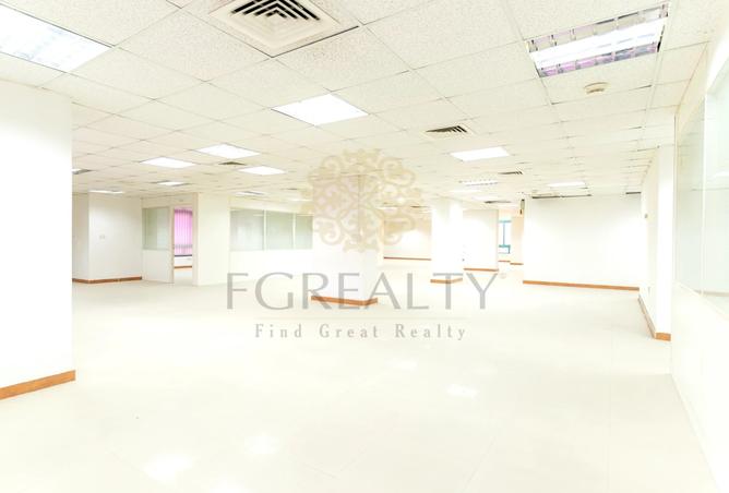 956007 - Property Main Image