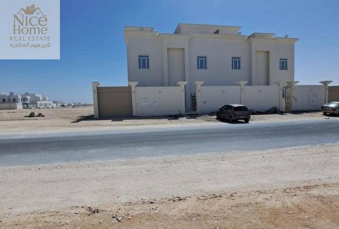 988710 - Property Image 3