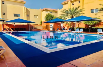 صورة لـ حوض سباحة مجمع سكني - 4 غرف نوم - 4 حمامات للايجار في شارع الوعب - الوعب - الدوحة ، صورة رقم 1