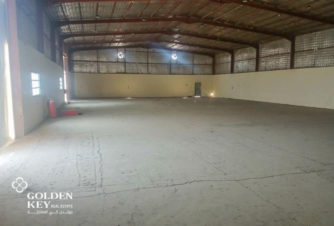 942802 - Property Image 2