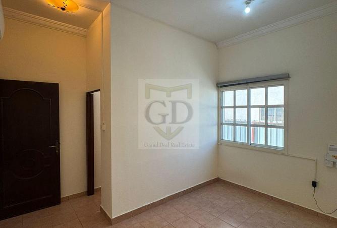 942114 - Property Main Image