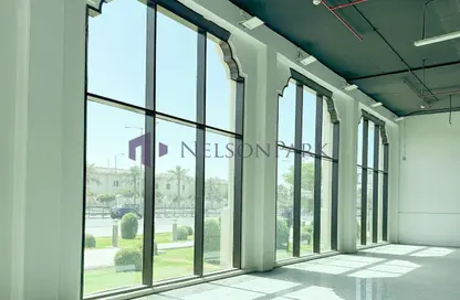 معرض - استوديو - 2 حمامات للايجار في الطريق الدائري الثالث - السد - الدوحة