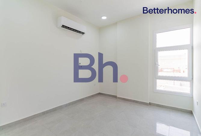 934408 - Property Image 3