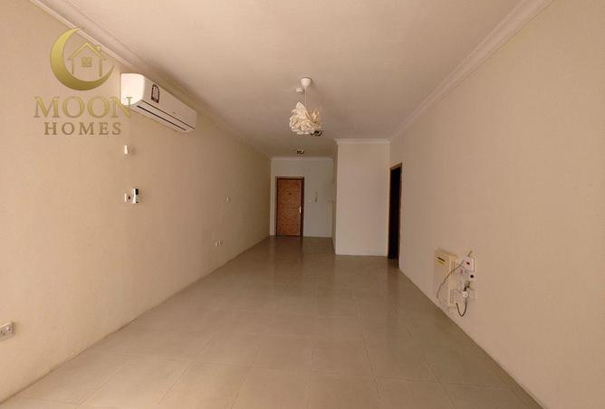 977097 - Property Image 2