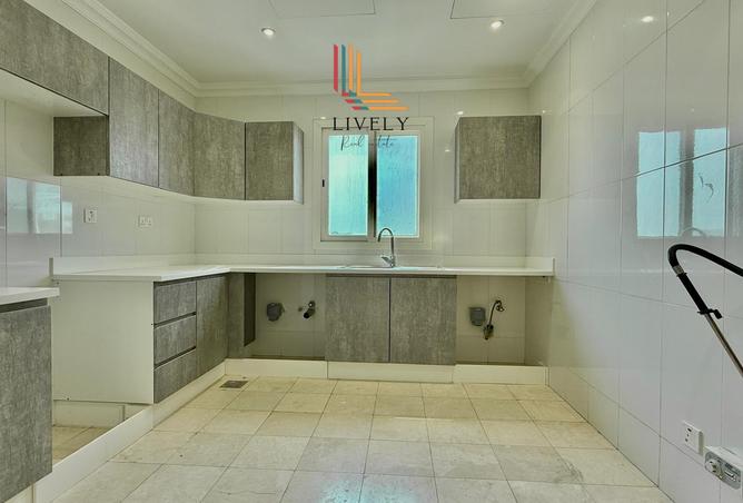 947597 - Property Image 3
