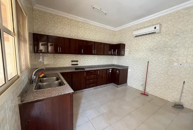 947907 - Property Image 3