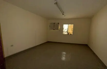 Empty Room image for: Apartment - 2 Bedrooms - 1 Bathroom for rent in Al Kharaitiyat - Al Kharaitiyat - Al Kharaitiyat - Umm Salal Mohammed, Image 1