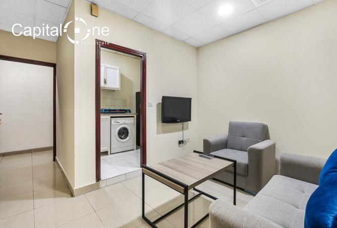 963956 - Property Main Image