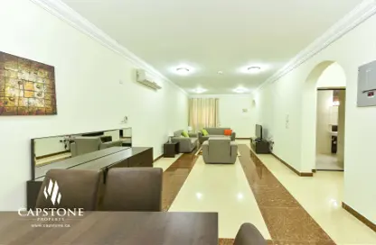 Apartment - 2 Bedrooms - 2 Bathrooms for rent in New Al Hitmi - Fereej Bin Omran - Doha