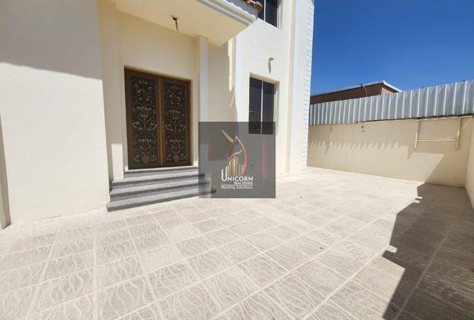 967940 - Property Main Image