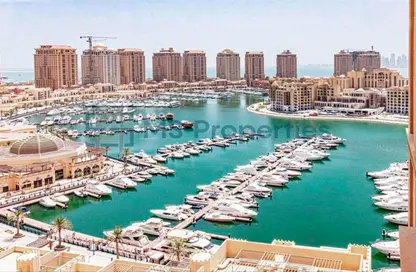 شقة - غرفة نوم - 2 حمامات للبيع في طريق بورتو الغربي - بورتو أرابيا - جزيرة اللؤلؤة - الدوحة