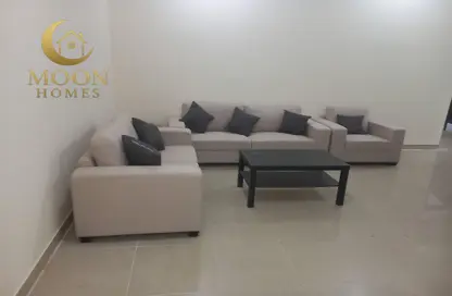 شقة - 3 غرف نوم - 3 حمامات للايجار في المنصورة - المنصورة - الدوحة