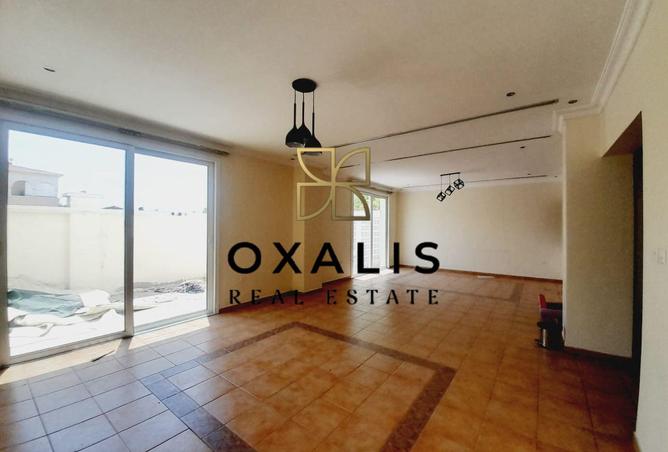 940531 - Property Image 3