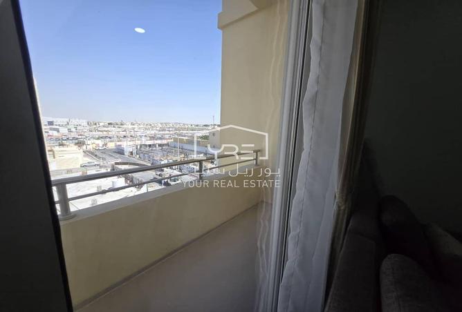 936852 - Property Image 2