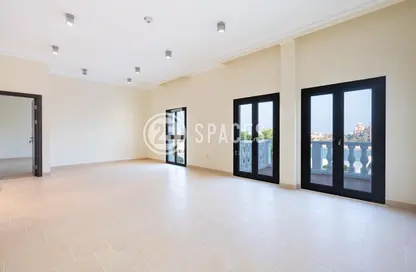صورة لـ غرفة فارغة شقة - 3 غرف نوم - 4 حمامات للايجار في كرنفال - قناة كوارتييه - جزيرة اللؤلؤة - الدوحة ، صورة رقم 1