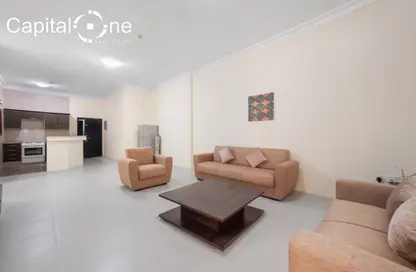 شقة - غرفة نوم - 1 حمام للايجار في شارع حضرموت - دوحة الجديد - الدوحة