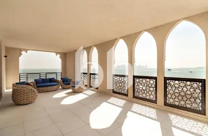 Apartment - 2 Bedrooms - 3 Bathrooms for rent in La Plage West - La Plage - The Pearl Island - Doha