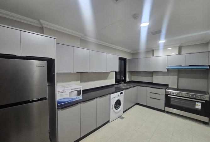 1010879 - Property Image 2