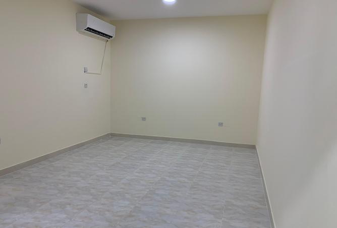 964836 - Property Image 2