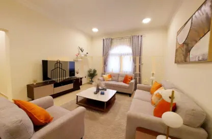 Apartment - 2 Bedrooms - 2 Bathrooms for rent in Madinat Khalifa Building 58 - Madinat Khalifa South - Madinat Khalifa - Doha