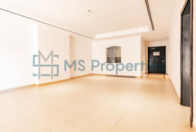 973735 - Property Image 3