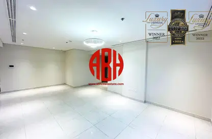 Apartment - 1 Bedroom - 2 Bathrooms for rent in Al Erkyah City - Lusail
