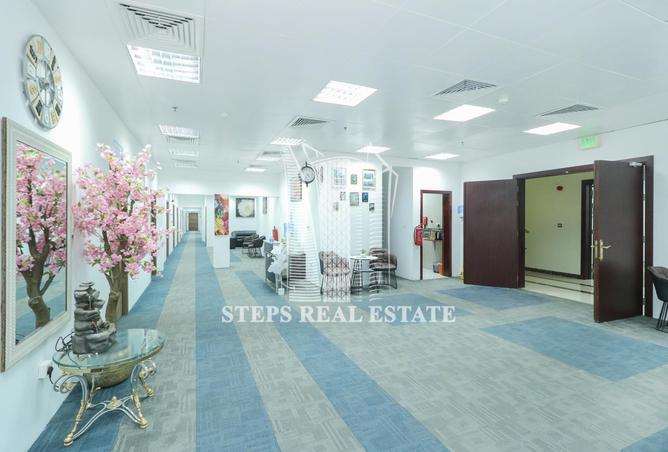 Office Space - Studio - 2 Bathrooms for rent in Muntazah 7 - Al Muntazah - Doha
