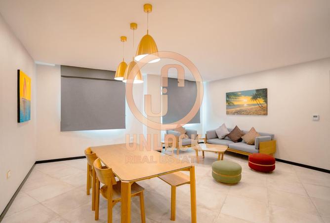952874 - Property Image 2
