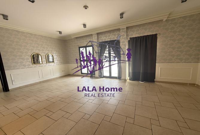 936858 - Property Image 3
