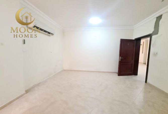 986220 - Property Image 3
