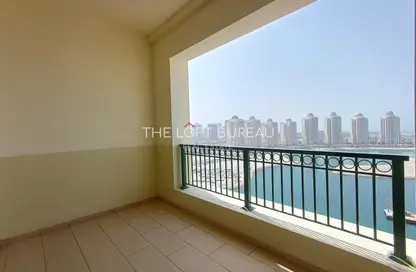 Apartment - 3 Bedrooms - 3 Bathrooms for rent in Viva West - Viva Bahriyah - The Pearl Island - Doha