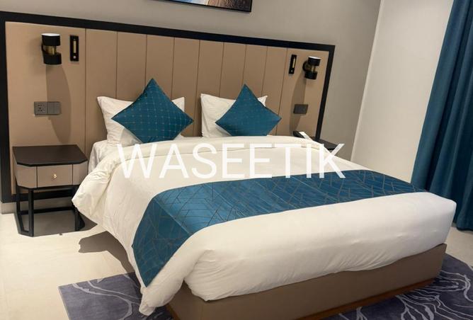 955185 - Property Image 3