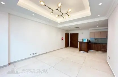 Apartment - 1 Bedroom - 2 Bathrooms for rent in Giardino Village - The Pearl Island - Doha