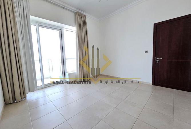 933948 - Property Image 2