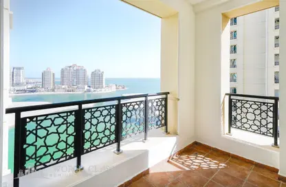 Apartment - 1 Bathroom for rent in Viva Central - Viva Bahriyah - The Pearl Island - Doha