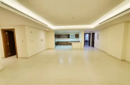 Apartment - 2 Bedrooms - 3 Bathrooms for rent in Al Hashmi Building - Al Muntazah Street - Al Muntazah - Doha
