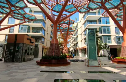 Apartment - 3 Bedrooms - 5 Bathrooms for sale in Crystal Residence - The Pearl Island - Doha