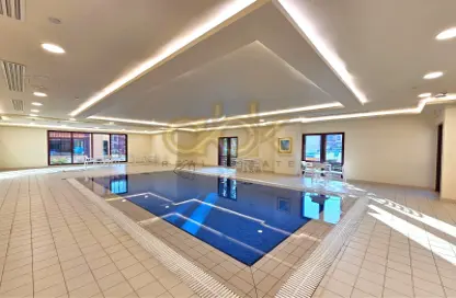 صورة لـ حوض سباحة شقة - غرفة نوم - 2 حمامات للايجار في ميلان - فوكس هيلز - فوكس هيلز - الوسيل ، صورة رقم 1