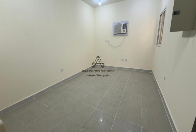 950919 - Property Image 2