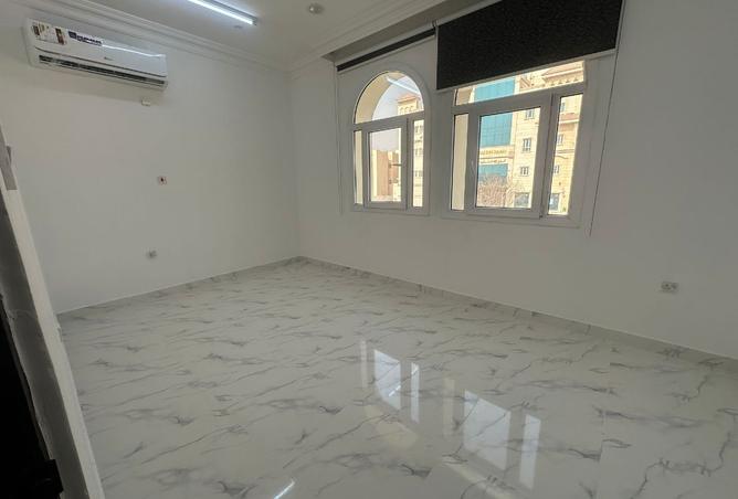 982255 - Property Main Image