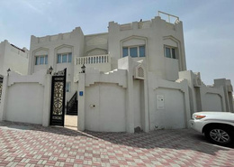 Villa - 8 bedrooms - 8 bathrooms for rent in Al Aziziyah - Al Aziziyah - Doha