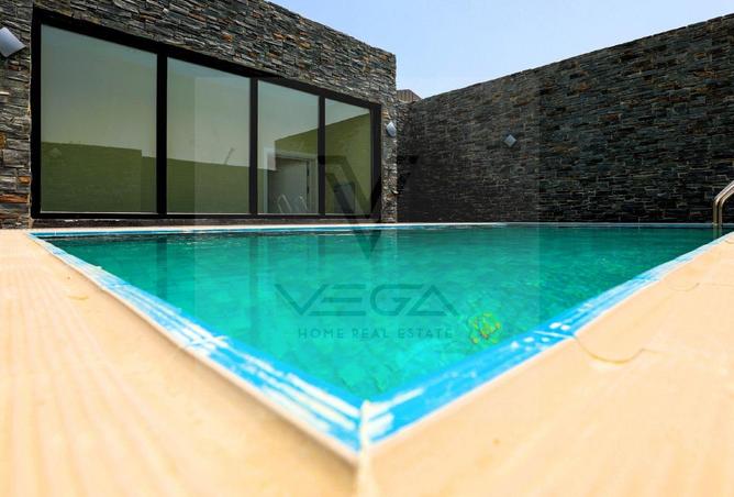 971016 - Property Image 3