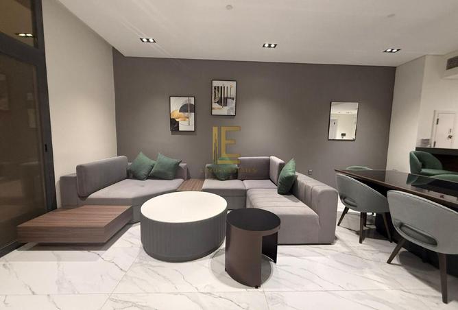 996136 - Property Image 2