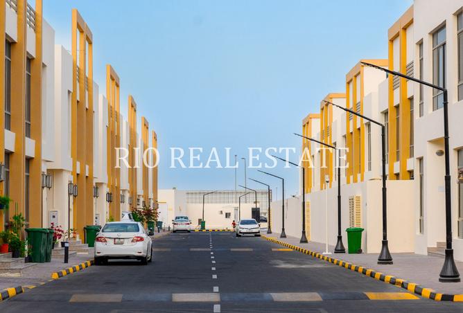 971099 - Property Image 3