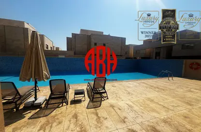 Compound - 4 Bedrooms - 5 Bathrooms for rent in Al Maamoura - Al Maamoura - Doha