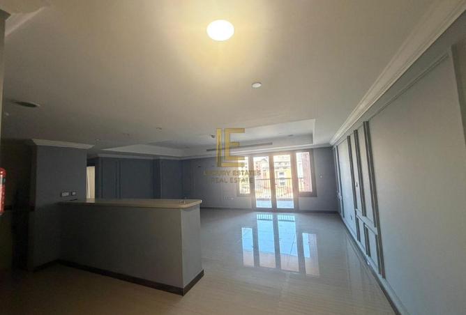 1005057 - صورة العقار 2