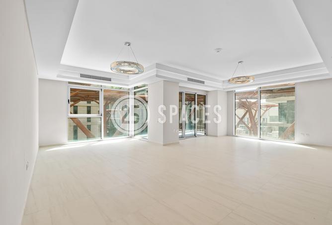 883852 - Property Main Image