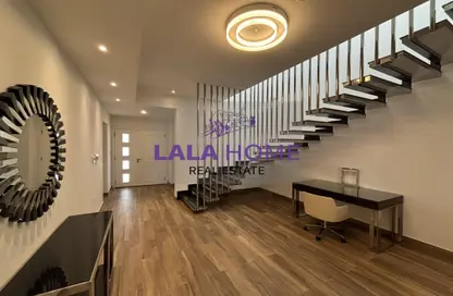 Villa - 4 Bedrooms - 5 Bathrooms for rent in Les Maisons Blanches - Lusail