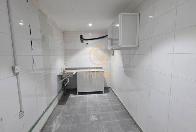 966329 - Property Image 3